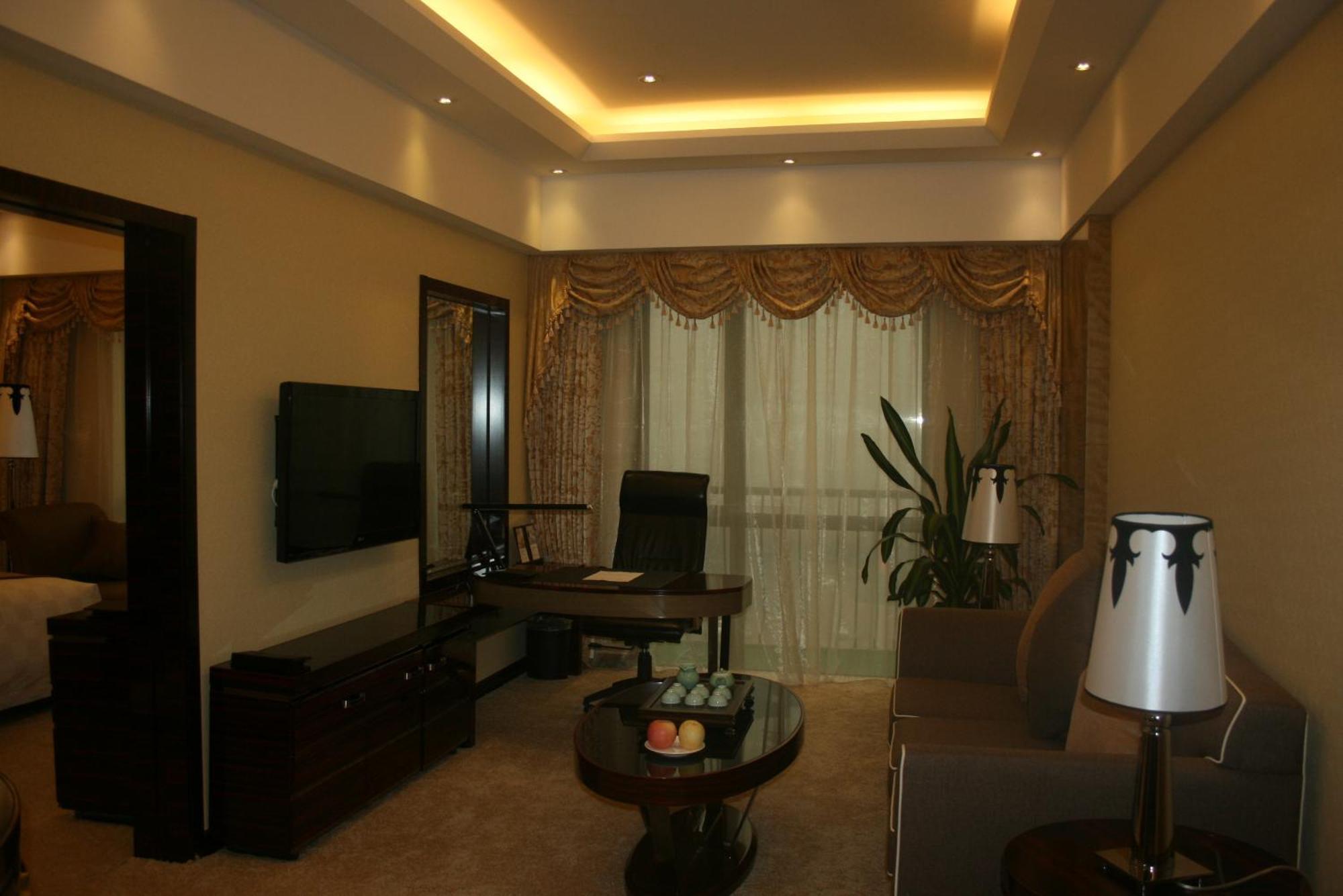 Zhengzhou Jianguo Hotel Bagian luar foto